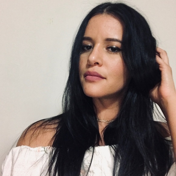 Meet your Posher, Samantha - Picture 1 of 1